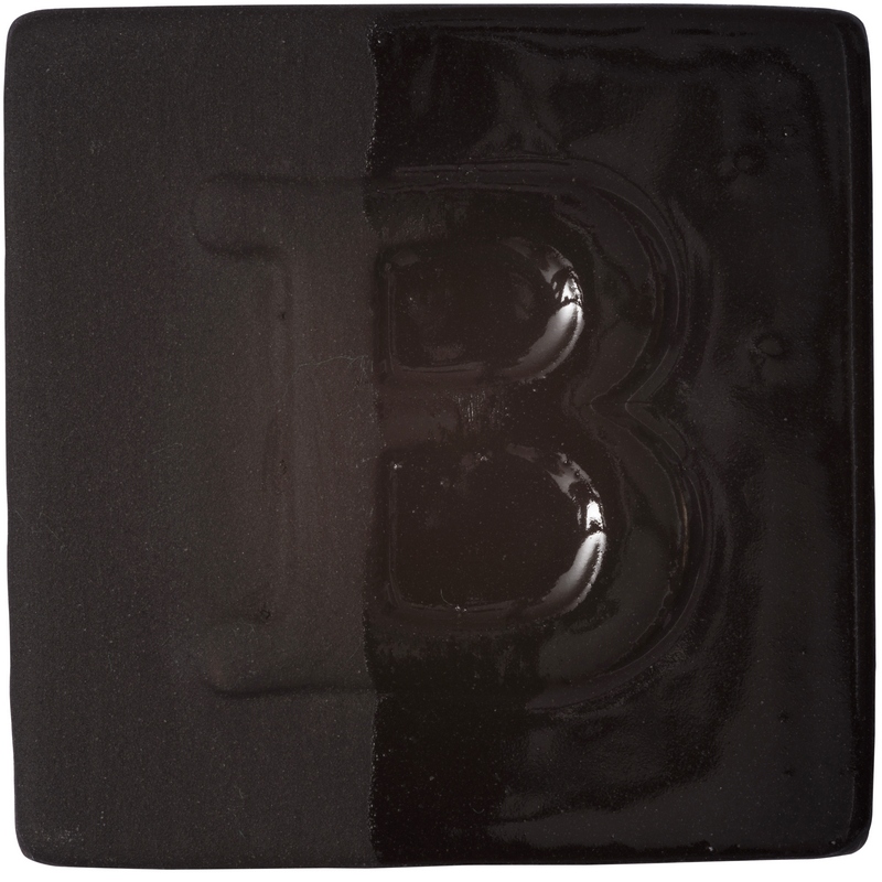 Engobe Black
